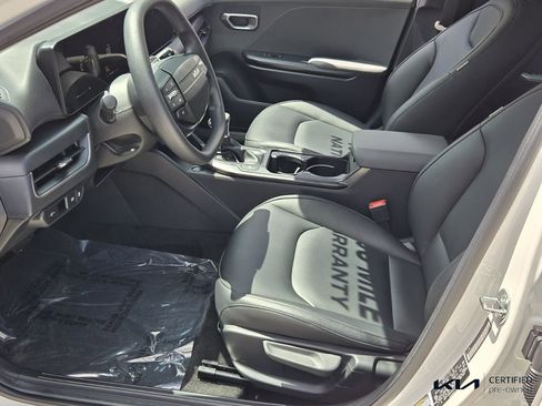 Certified 2025 Kia K4 FWD image 10