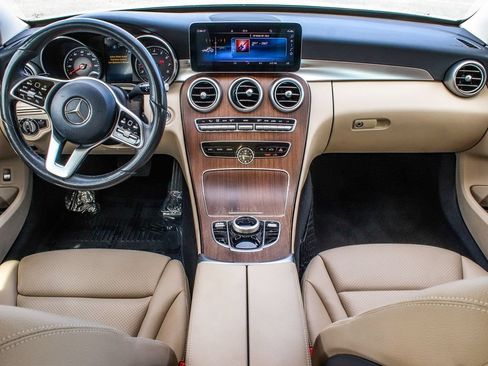 Used 2019 Mercedes-Benz C 300 4MATIC Sedan image 36