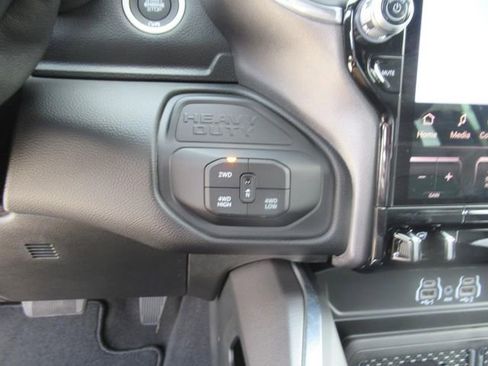 New 2025 RAM 2500 Laramie image 27