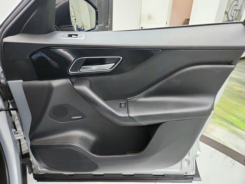 Used 2020 Jaguar F-PACE Premium AWD/4WD image 27