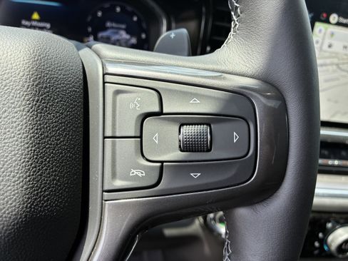 New 2026 Chevrolet Silverado 1500 High Country w/ High Country Premium Package AWD/4WD image 31