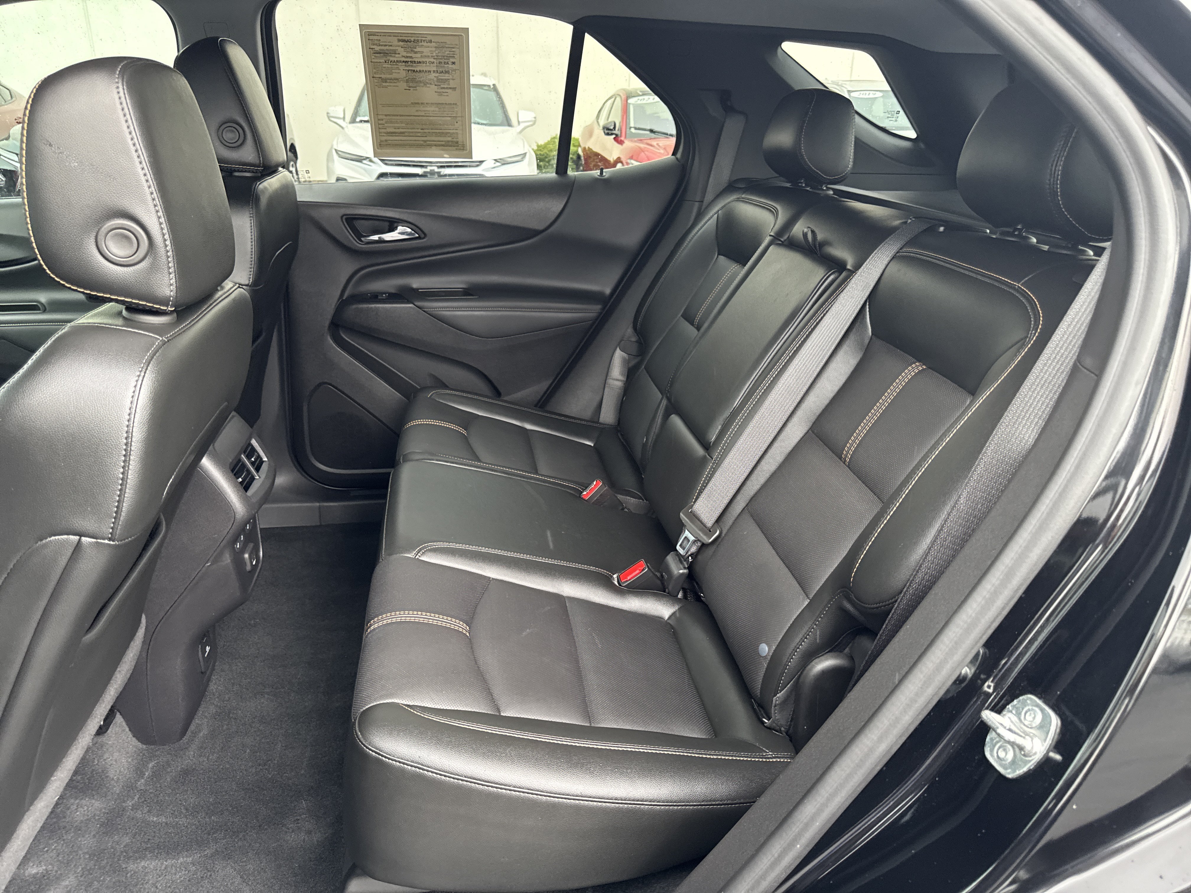 Used 2024 Chevrolet Equinox Premier FWD image 19