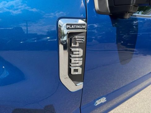 Used 2022 Ford F350 Platinum AWD/4WD image 10