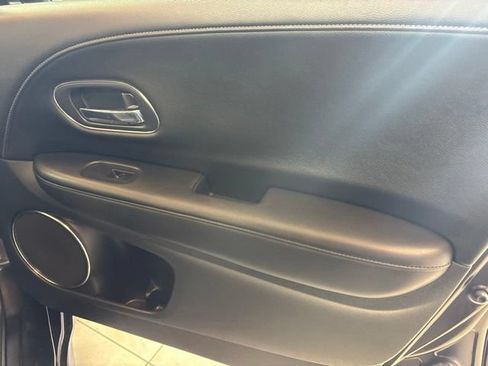 Used 2017 Honda HR-V EX-L image 13