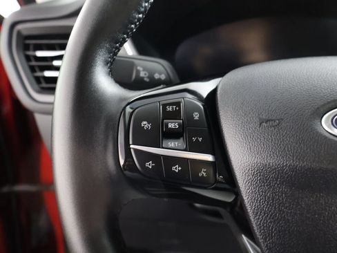 Used 2025 Ford Escape SE w/ PHEV Premium Package FWD image 41