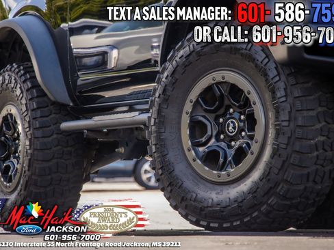 Used 2022 Ford Bronco Big Bend w/ Sasquatch Package AWD/4WD image 3
