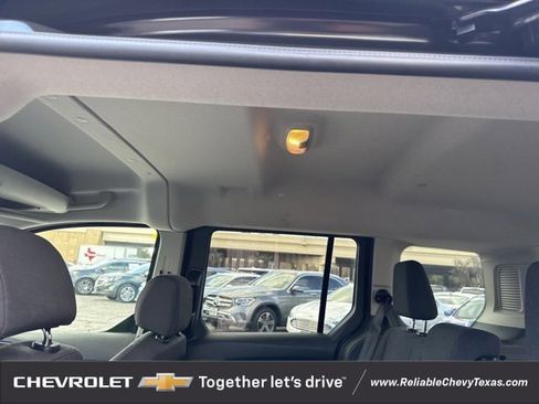 Used 2017 Ford Transit Connect XLT image 14