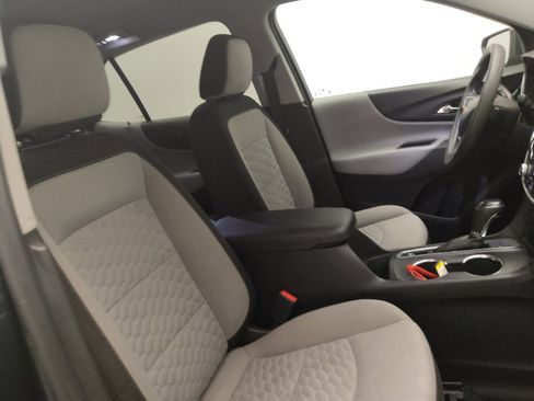 Used 2019 Chevrolet Equinox LT FWD image 21