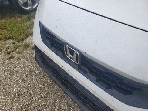 Used 2024 Honda Civic Sport image 10