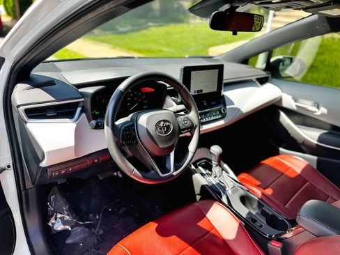 Used 2024 Toyota Corolla SE FWD image 22