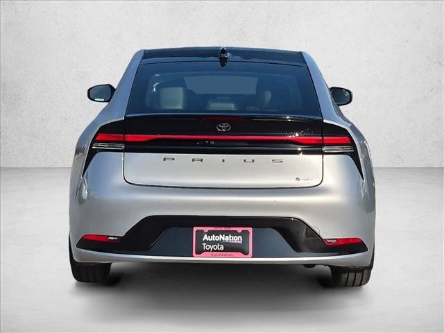 New 2027 Toyota Prius Limited w/ Limited Premium Package FWD image 8