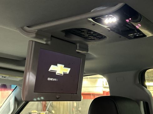Used 2017 Chevrolet Tahoe LT RWD image 10