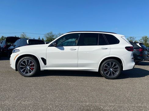 New 2026 BMW X5 M60i w/ Climate Comfort Package image 6