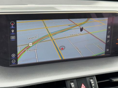 Used 2019 Lexus ES 300h w/ Accessory Package 2 image 18