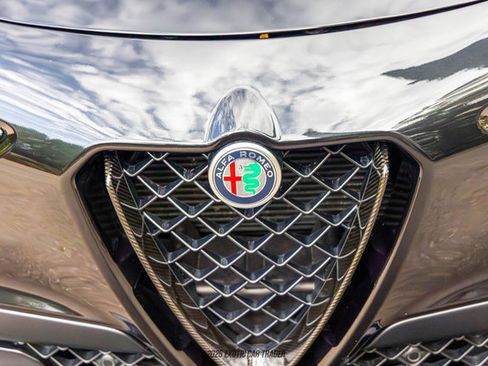 Used 2024 Alfa Romeo Stelvio Quadrifoglio w/ Quick Order Package 25A 100th image 53