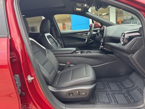 Used 2024 Chevrolet Blazer EV LT image 21