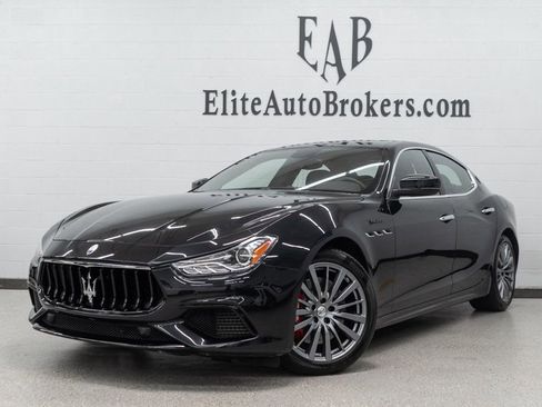 Used 2022 Maserati Ghibli Modena Q4 image 1