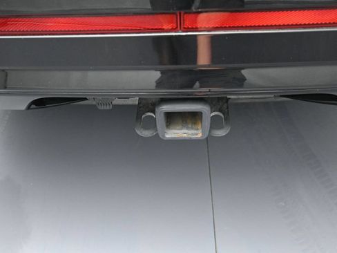 Used 2024 Volkswagen Atlas SEL Premium R-Line AWD/4WD image 36