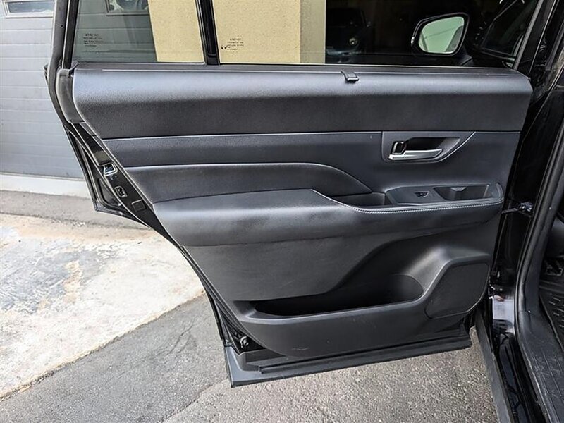 Used 2024 Toyota Grand Highlander AWD image 26