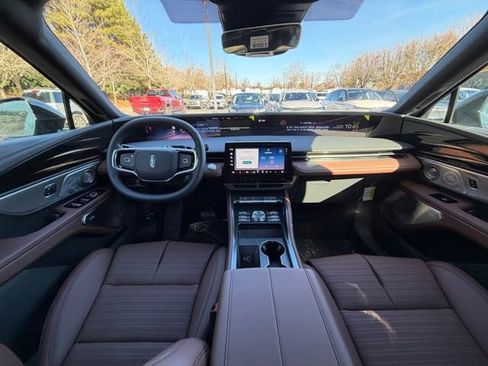 New 2026 Lincoln Nautilus Reserve image 11