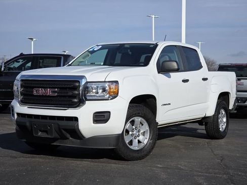 Used 2020 GMC Canyon 2WD Crew Cab w/ Convenience Package image 2