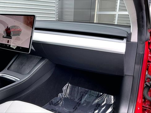Used 2023 Tesla Model 3 Standard Range RWD image 14