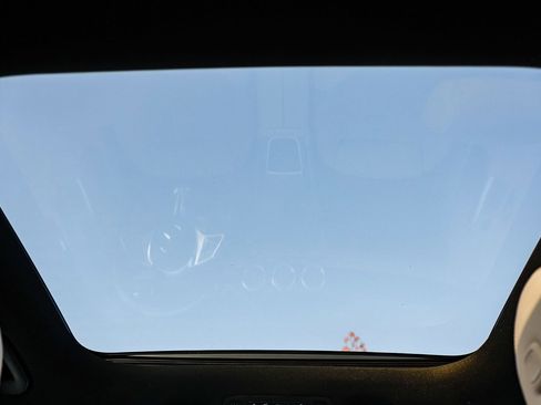 Certified 2025 Mercedes-Benz GLA 250 4MATIC image 16