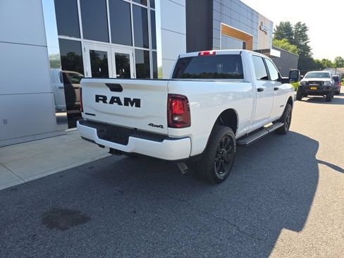 Certified 2025 RAM 2500 Big Horn AWD/4WD image 7