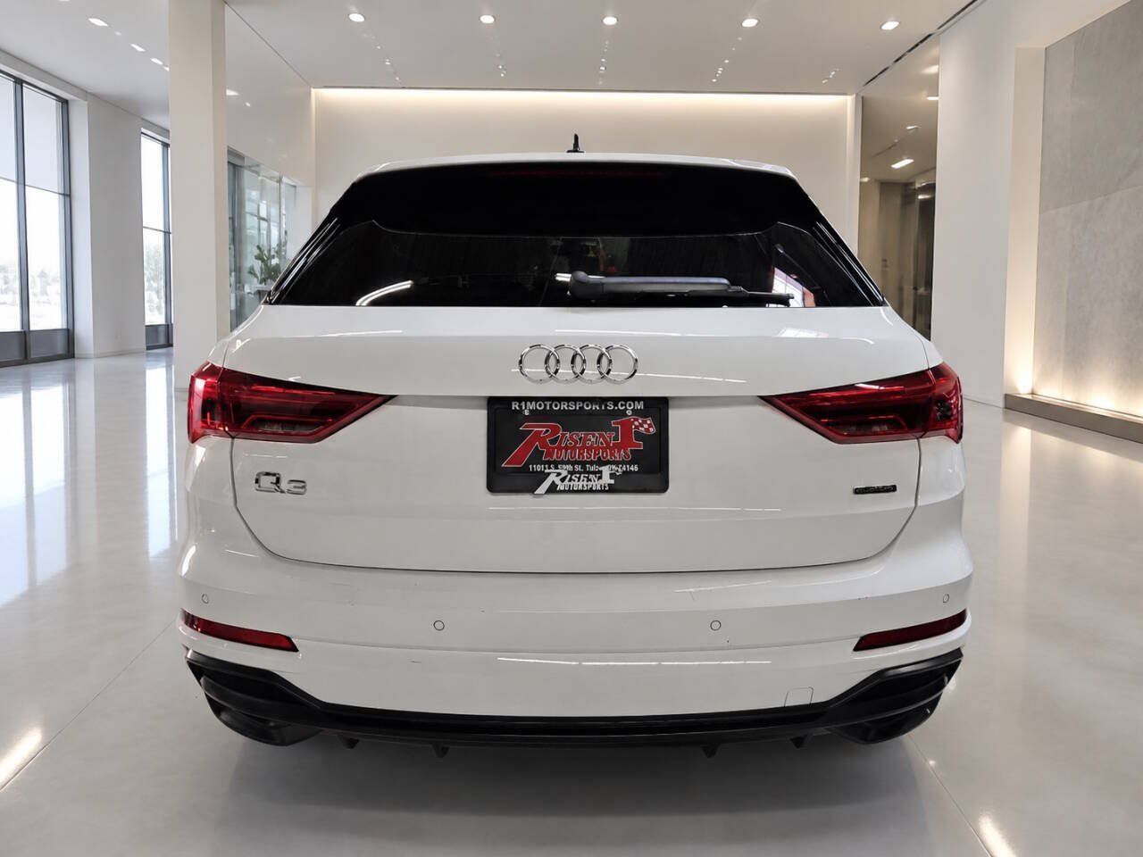 Used 2021 Audi Q3 2.0T Premium Plus w/ Premium Plus Package AWD/4WD image 4