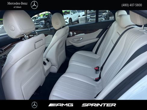 Used 2019 Mercedes-Benz E 300 4MATIC image 18