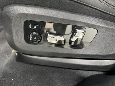 New 2026 BMW X6 M60i image 30