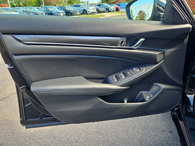 Used 2022 Honda Accord Sport image 12