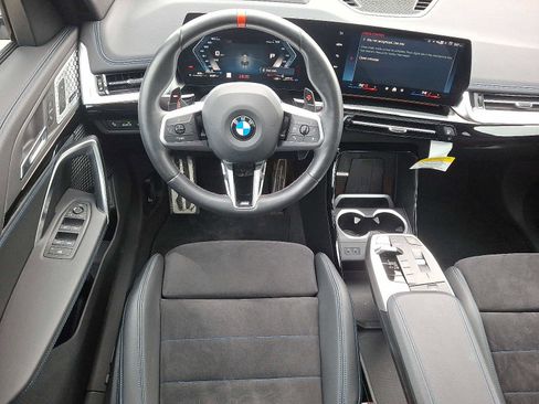 Used 2025 BMW X1 M35i w/ Premium Package image 11