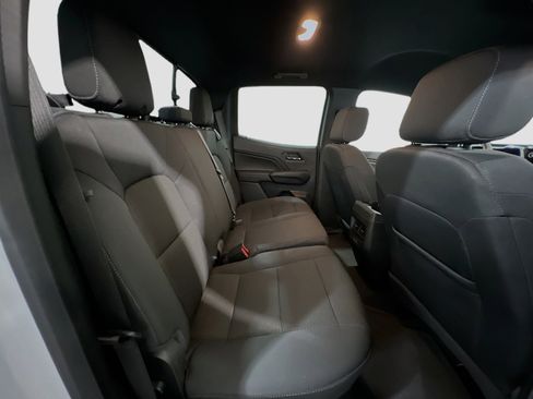 Used 2024 GMC Canyon Elevation w/ Convenience Package image 18