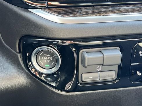 New 2026 GMC Sierra 2500 SLE w/ SLE Value Package; image 20
