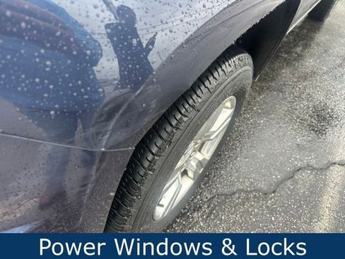 Used 2018 Chevrolet Colorado Z71 w/ Centennial Edition image 7