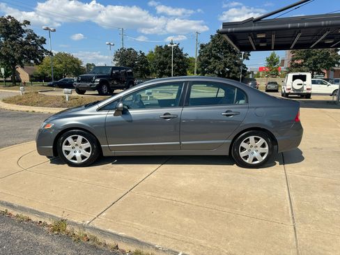 Used 2011 Honda Civic LX image 8