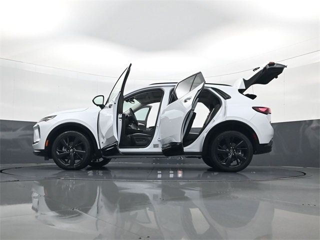 Used 2025 Buick Envision Sport Touring AWD/4WD image 34
