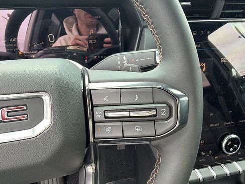 New 2026 GMC Terrain AT4 w/ Convenience Package III image 18