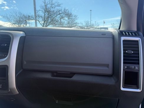 Used 2015 RAM 1500 Outdoorsman image 26