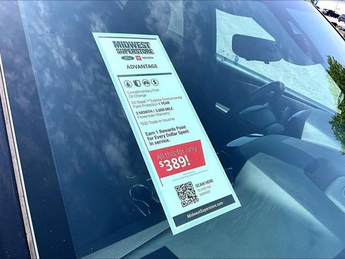 Used 2023 Chevrolet Traverse High Country FWD image 10