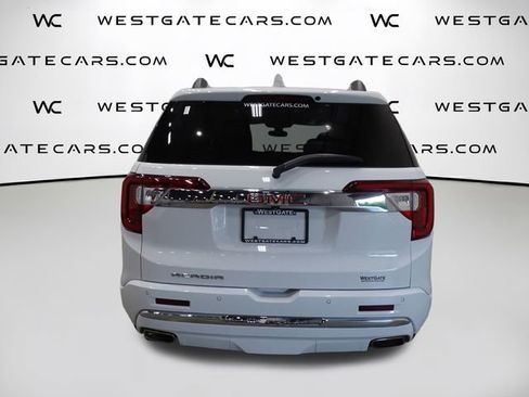 Used 2023 GMC Acadia Denali image 7