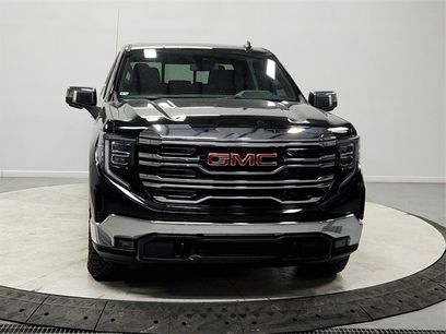 Used 2023 GMC Sierra 1500 SLT w/ SLT Convenience Package