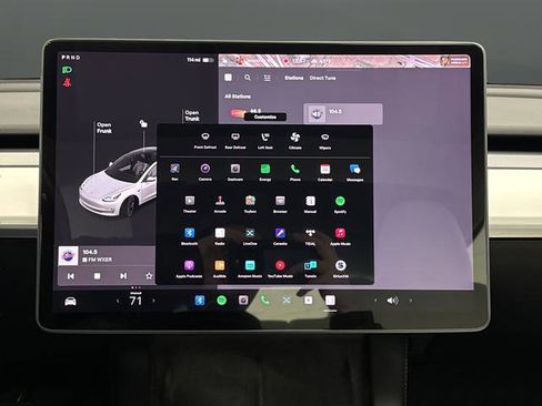 Used 2021 Tesla Model 3 Standard Range Plus image 9