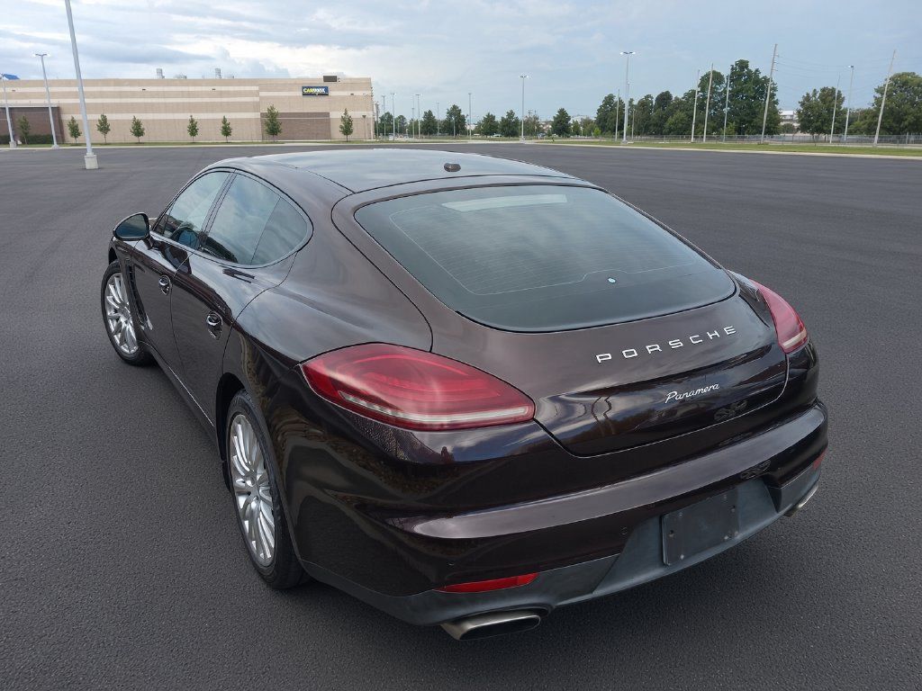 Used 2014 Porsche Panamera image 3