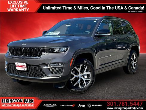 Used 2025 Jeep Grand Cherokee Limited AWD/4WD image 3