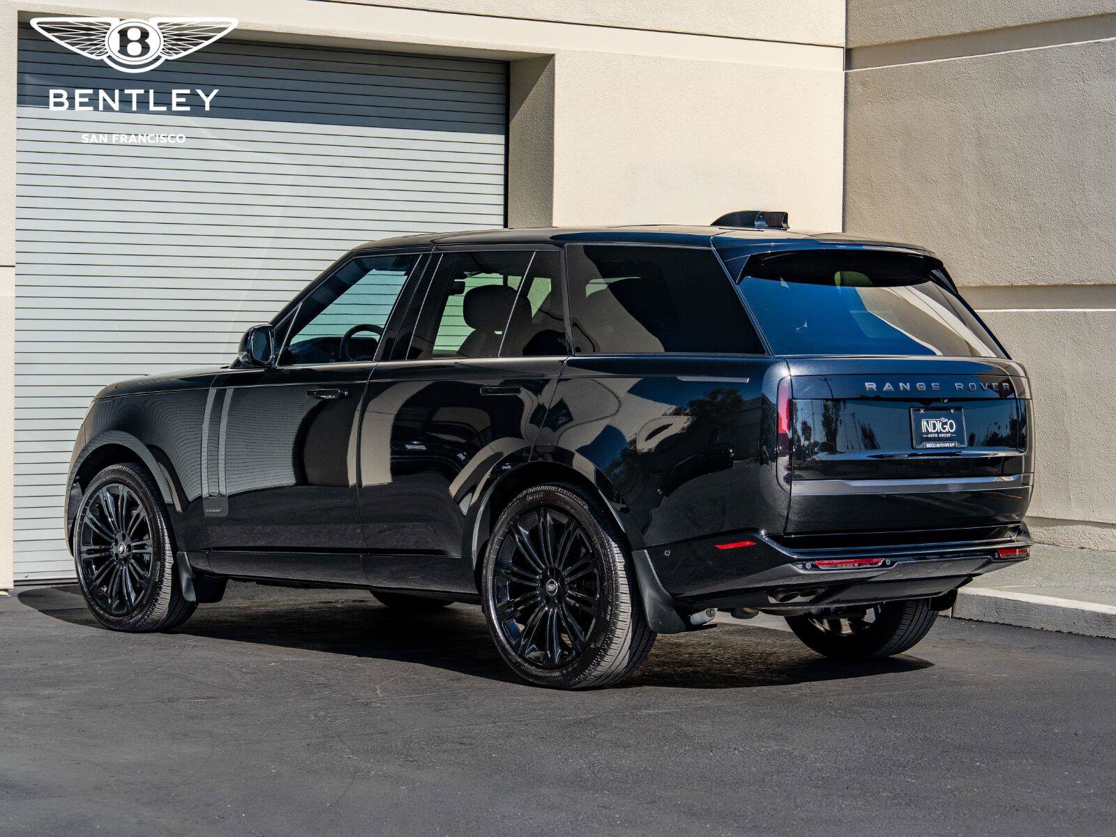 Used 2025 Land Rover Range Rover Autobiography AWD/4WD image 5