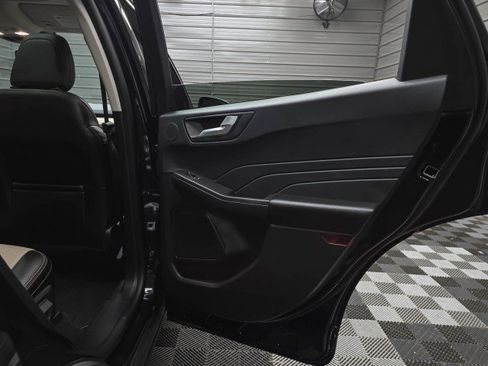 Used 2021 Ford Escape Titanium w/ Titanium Elite Package FWD image 38