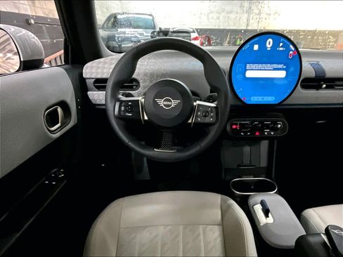 Certified 2025 MINI Cooper S FWD image 7