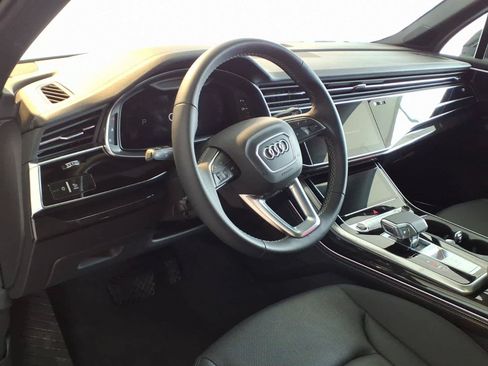 Used 2026 Audi Q7 3.0T Premium Plus w/ Premium Plus Package AWD/4WD image 9